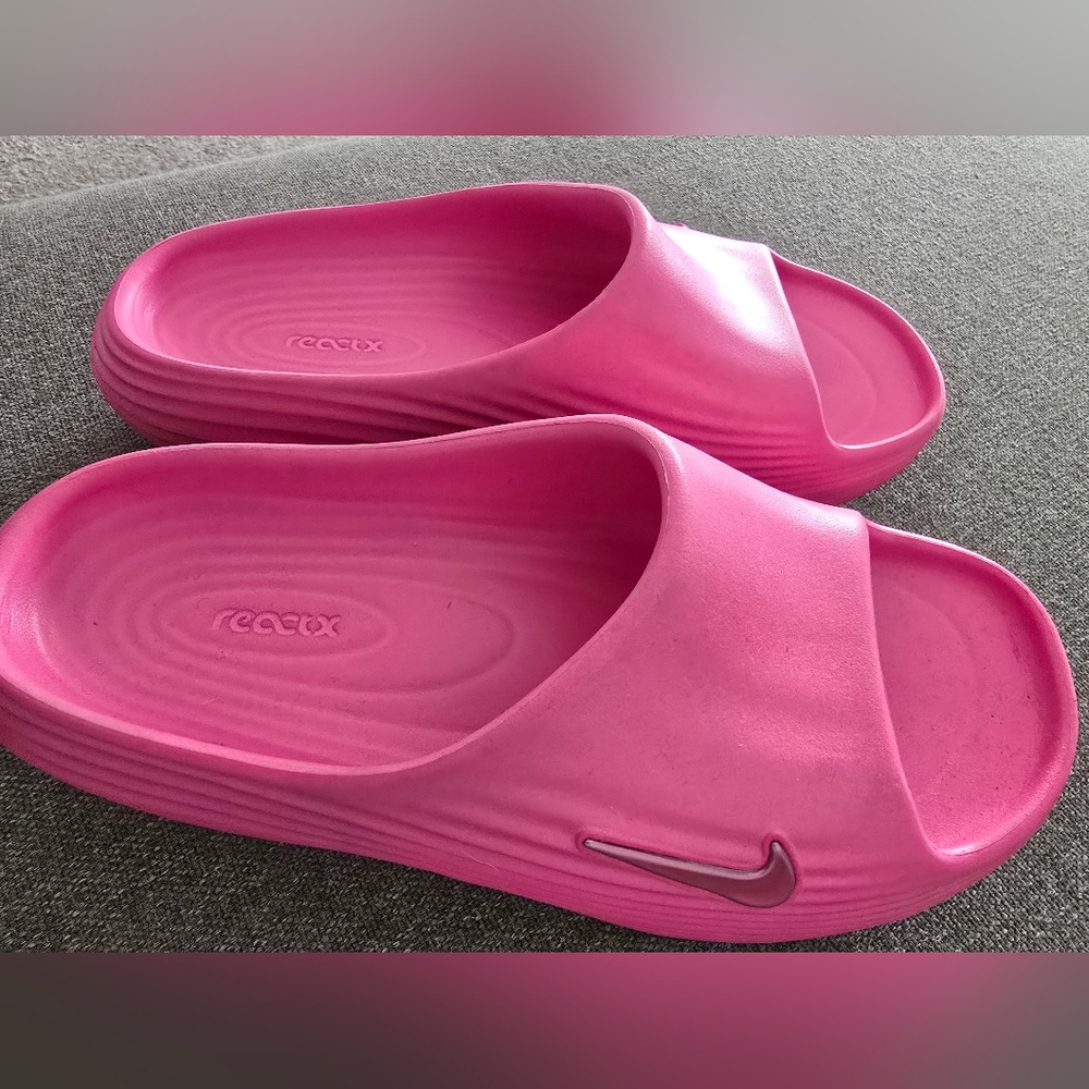 Nike Women’s Pinksicle ReactX Rejuven8 Slides, 7 - Picture 2 of 4